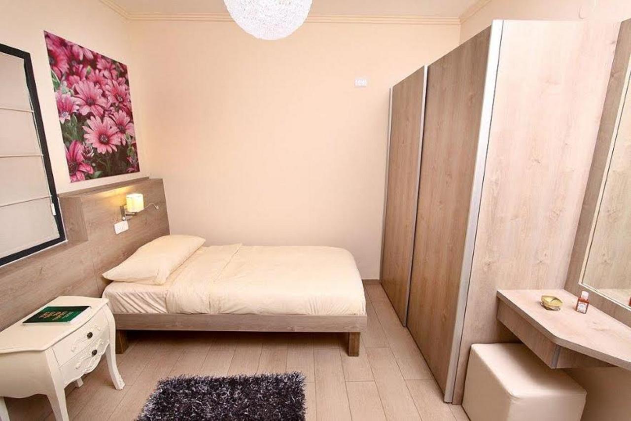 Achuza Bamarom Safed Exterior foto