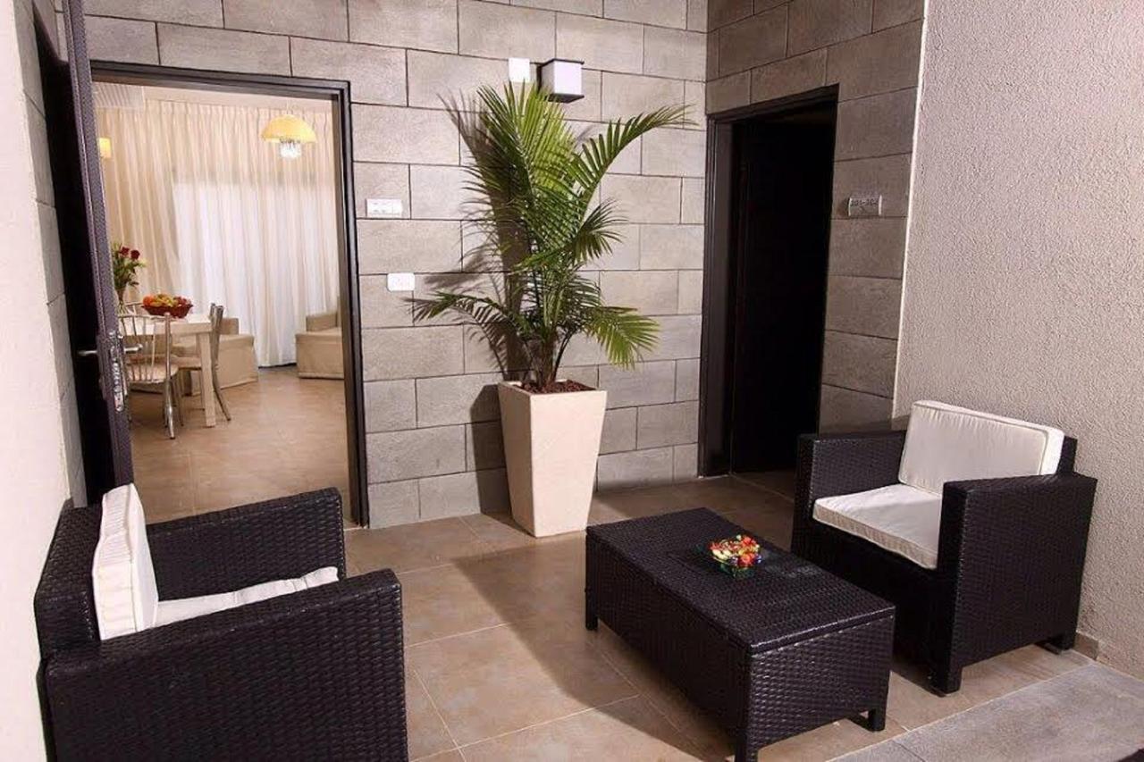 Achuza Bamarom Safed Exterior foto